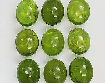 Natural Green Vessonite Cabochon: Oval Loose Gemstone (12*10 mm)