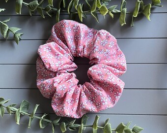 Handmade Floral Scrunchie: Pink Cotton Hair Tie