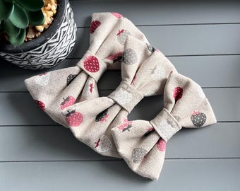 Strawberry Fabric Dog Bow Tie: Linen Style, Pink & Red