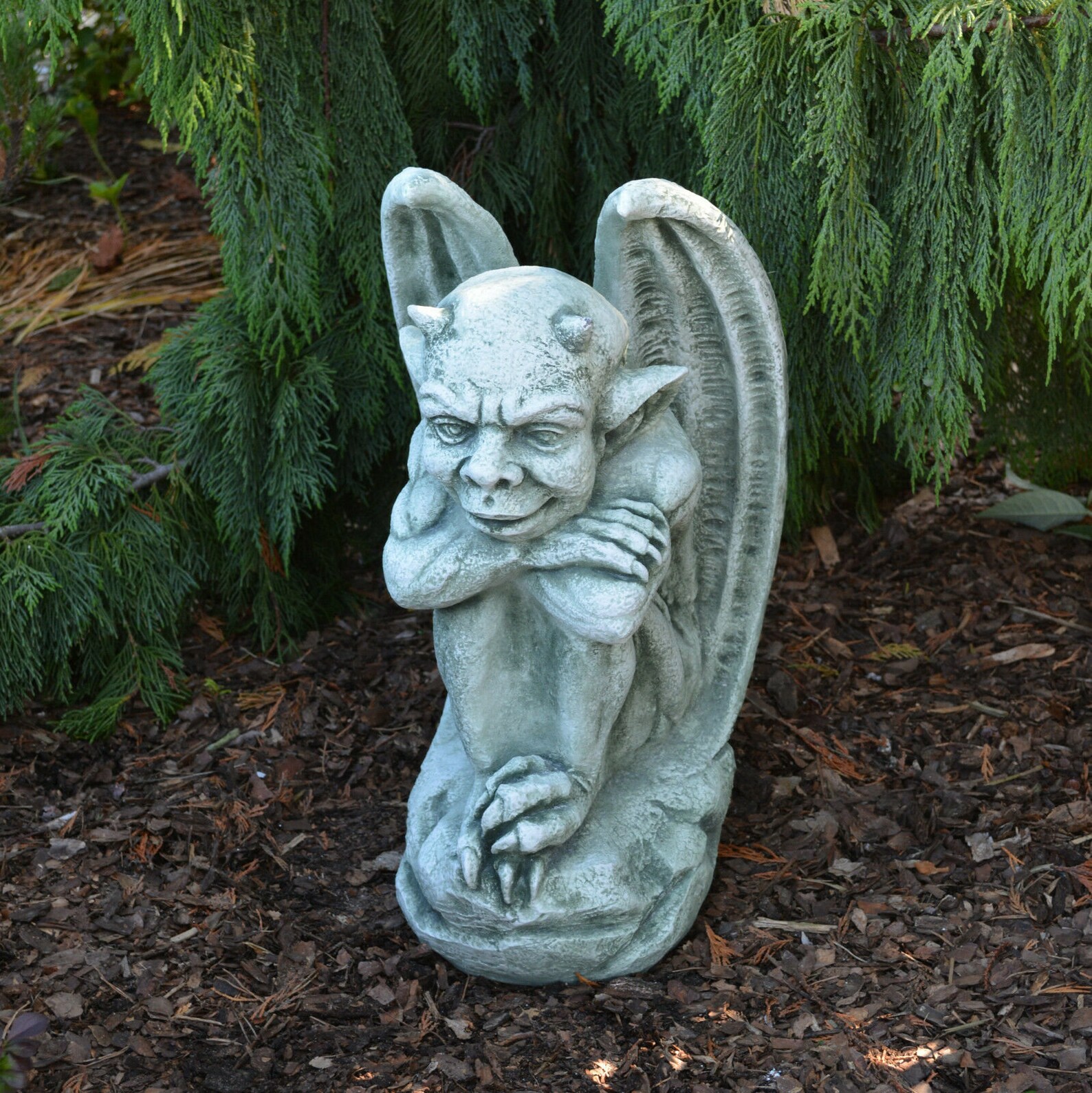 download large concrete gargoyle statues near me