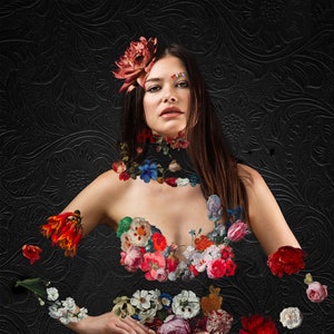 Femme Fatale V - Vibrante Fiore Moda Ritratto, Stampa d'Arte, Donna potente, Moderno, Botanici Still Life, Carta Premium Luster