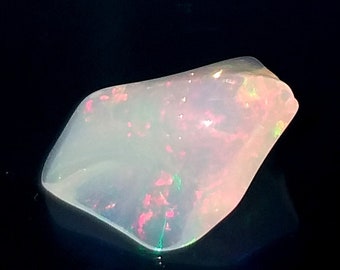 Opal Natural Ethiopian Opal Beautiful Smooth Polished Rough Tumble 1.20 Carat Welo Fire Opal Nugget Opal Rough Jewelry Making Necklace OP800