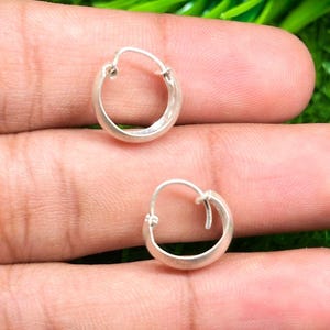 Brincos Chunky Hoops de Prata Brincos Chunky Hoops de Aço Inoxidável Banhado a Prata, Impermeáveis e Hipoalergênicos.