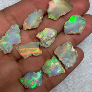 Cut Grade Large 1 Pcs 10 cts Opal Rough Lot, Natural Ethiopian Opal Raw Suitable For Cut And Jewelry Fire Opal Crystal Welo Opal Rough.