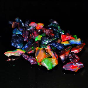 5 Pcs Ethiopian Welo Opal Rough Lot: Black Color Fire Opal, 10.00 cts