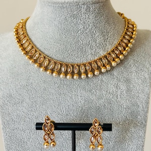 Gold Kundan Pearl Choker Necklace Set/ Indian Jewelry/Bollywood Jewelry/Punjabi Jewelry/Pakistani Jewelry/Sabyasachi Jewelry