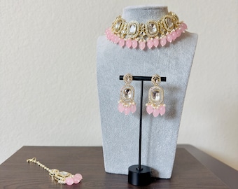 Light Pink Pearl Kundan Choker Set: Indian Jewelry, Maang Tikka
