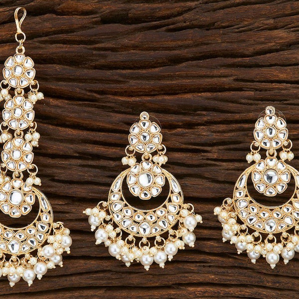 Gold Kundan Maang Tikka Set /Indian Jewelry/Pakistani Jewelry/Indian Earrings/kundanMaang tikka/ Tikka Set