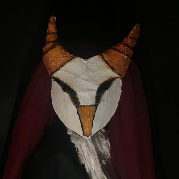 Albatros - mouette - masque d'oiseau - accessoire de séance photo - accessoire de film - art surréaliste - art du masque - masque costumé à cornes