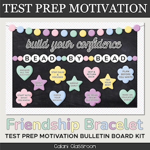 Op de afbeelding: Een zwart prikbord met de tekst "build your confidence" en "BEAD BY BEAD". Het bevat kleurrijke hart-, ster- en bloemvormige motivatieherinneringen. De woorden "Friendship Bracelet" worden ook weergegeven.