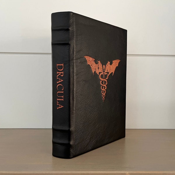 Dracula - by Bram Stoker  - Handmade Leatherbound - Premium Leather Bound Book