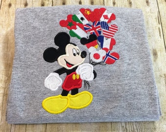 Mickey sosteniendo globos Epcot Camisa bordada personalizada