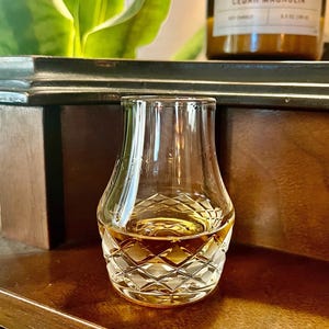 Stone Wheel Engraved Glasses Whiskey Tasting Set Premium Glencairn Collection Whisdom Drops Design Scotch Bourbon Irish Sampling Experience Unique Gift Whisky Enthusiast Perfect Present Special Occasion Handcrafted Artisan Quality Three