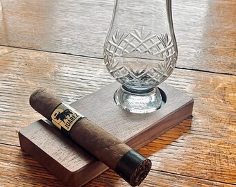 Cigar Holder Glencairn Coaster for Dad Barware Gift for Brother Decor for Housewarming Wedding Favor Elegant Birth Announcement Celebration