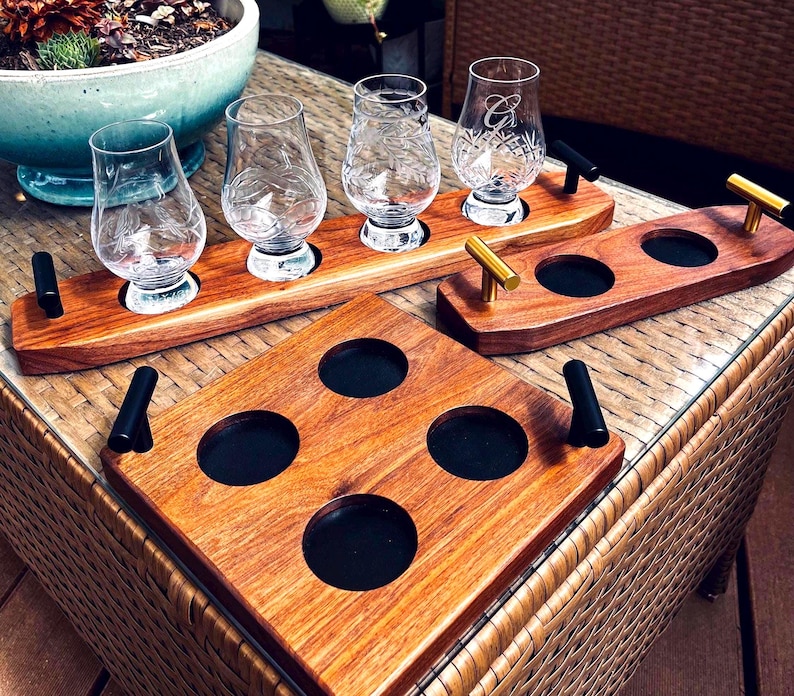 Handmade Whiskey Tasting Board Walnut Flight Tray Premium Bourbon Display Stand Leather Insert Glass Holder Scotch Serving Set Contemporary Design Metal Handles Bar Accessory Elegant Presentation Glencairn Glass Collection Home