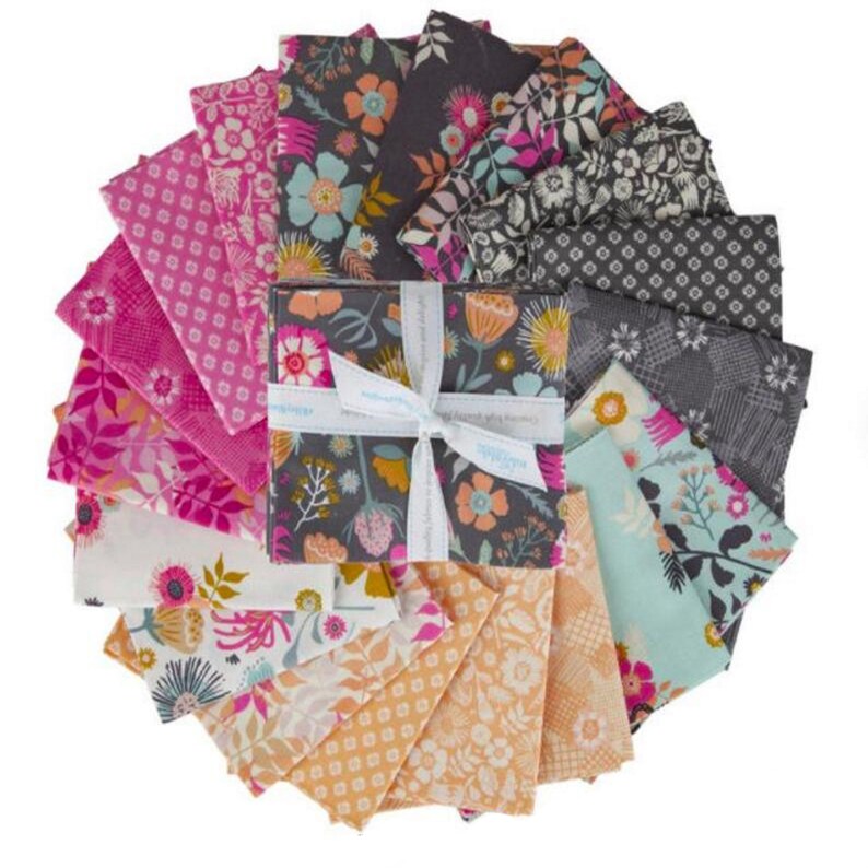 by Sara Davies for Riley Blake Designs - FQ-10120-18 Fat Quarter Bundle 18 Fabrics Meadow Lane