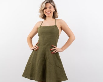 Robe 100 % lin européenne « Arcalia », tenue de printemps pour femme décontractée, végétalien, mode durable, bohème élégant, robe dos nu, vert kaki