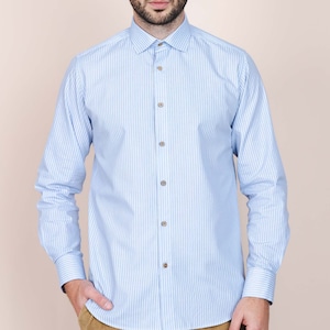 100% Cotton Sustainable Shirt | Men&#39;s Fashion Oxford Collar Shirt | Organic Coconut Buttons | Regular Fit | Vegan - Light Blue