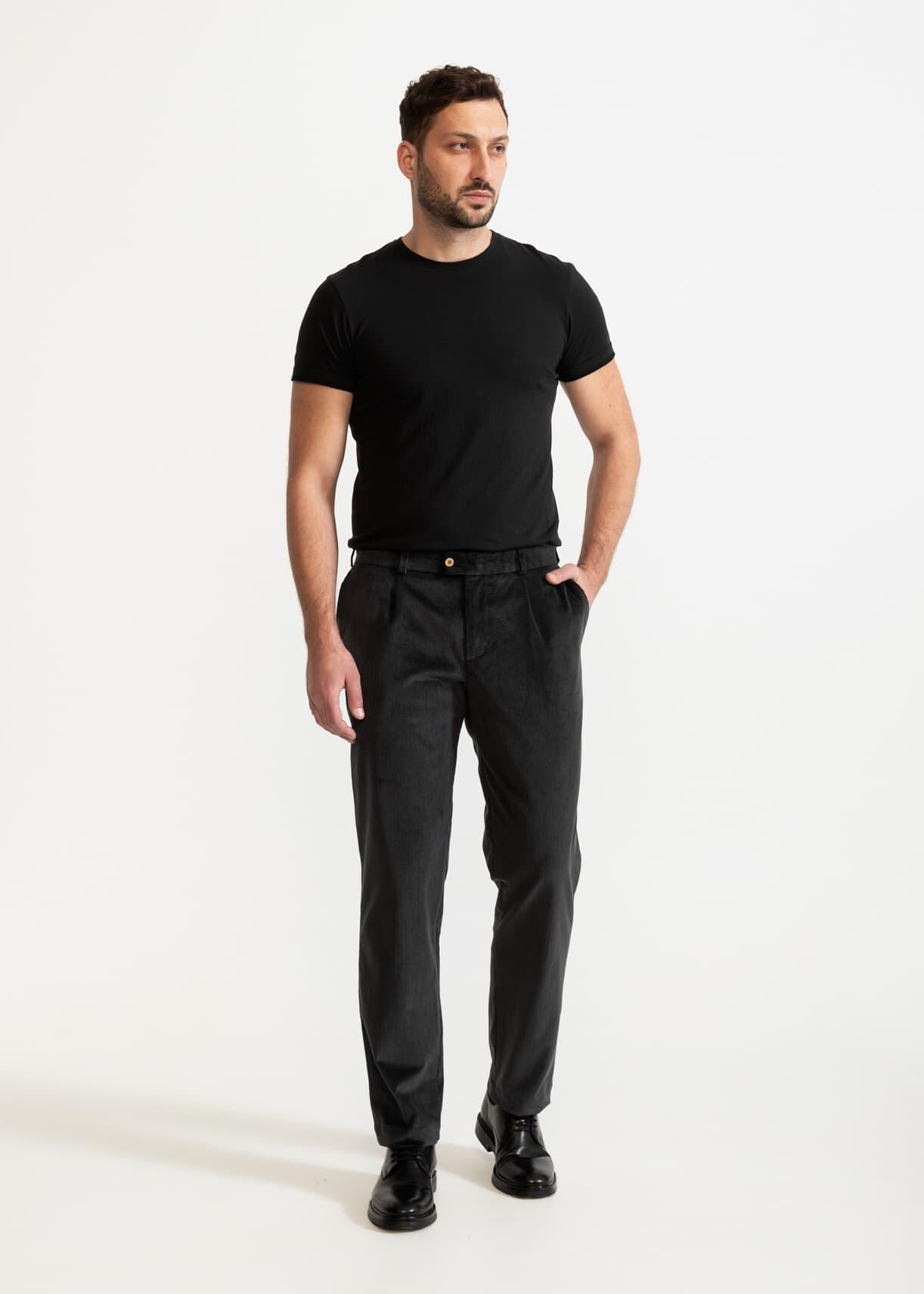 Black Corduroy Pants – Organic Cotton, Vegan & Sustainable | Single-Pleated Men's Trousers, Regular Fir, Retro Style