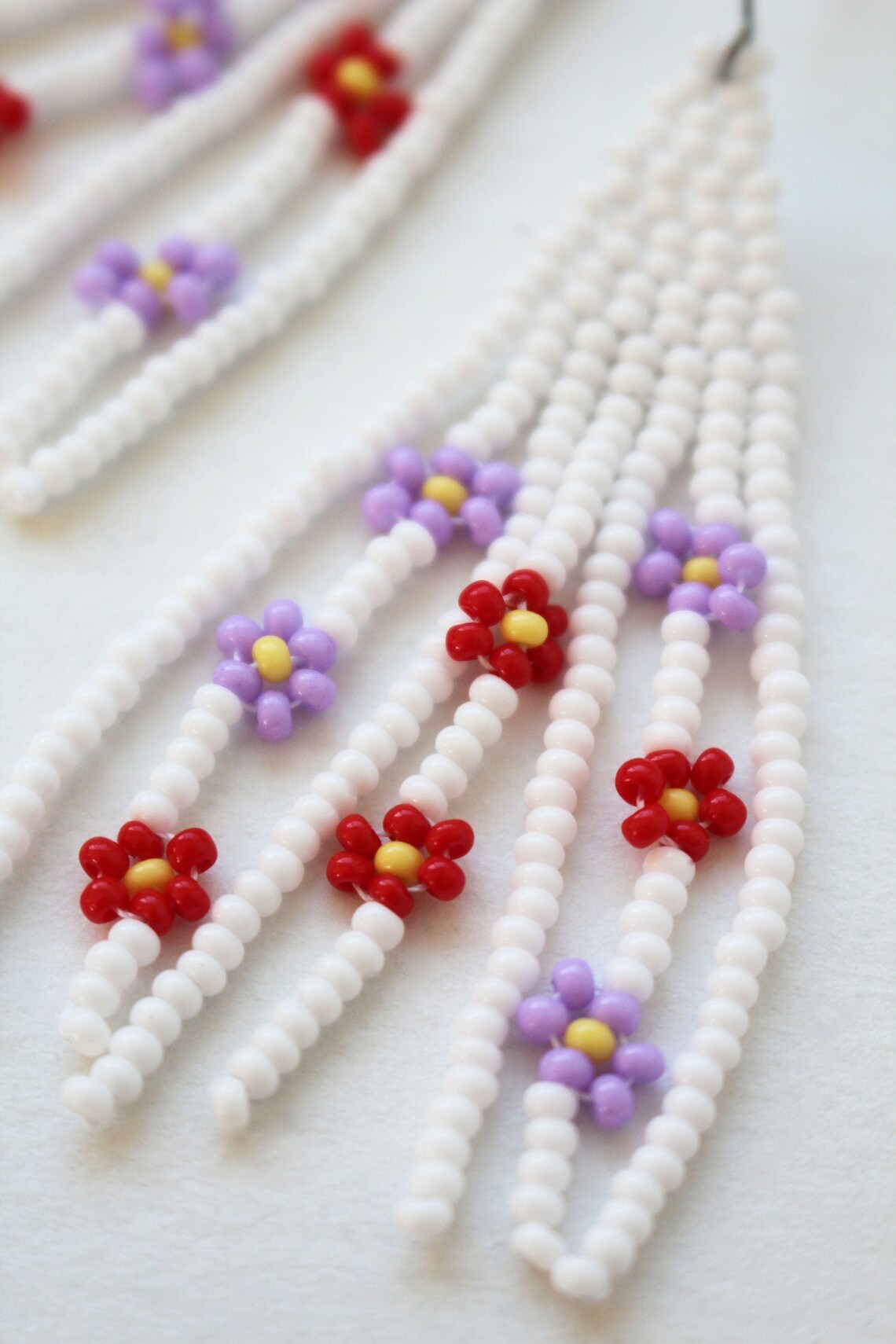 White beaded daisy chain earrings seed bead flower fringe Etsy
