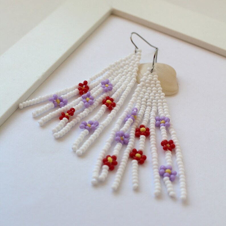 White beaded daisy chain earrings seed bead flower fringe Etsy
