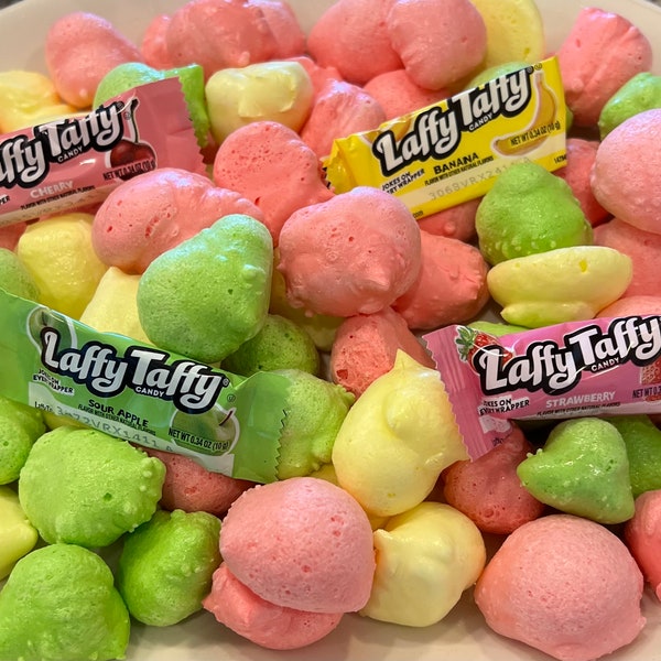 Laughy Taffy Bites, Freeze Dried Laffy Taffy, Freeze Dried Candy, Taffy Bites, Astronaut Food, Crunchy Taffy