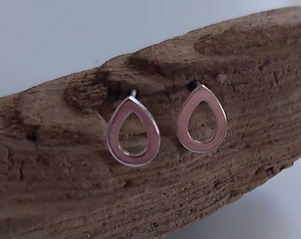 Sterling silver teardrop earrings, Teardrop earrings, Geometrical earrings, Small studs, Cartilage Stud, Silver Studs