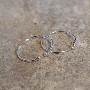 Dainty Ear Cuffs , Tiny Silver ear Cuffs, Huggie ear Cuff, Ear Cuffs, Thin ear Cuffs Set of Ear Cuffs, 925 Ear Cuffs, Non Pierced earrings