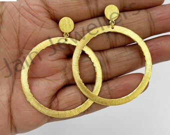 Handmade 18K Gold Circle Drop Earrings: Modernist Huggie Hoops