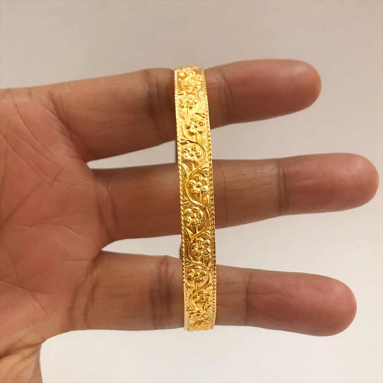 Half tola deals gold bracelet
