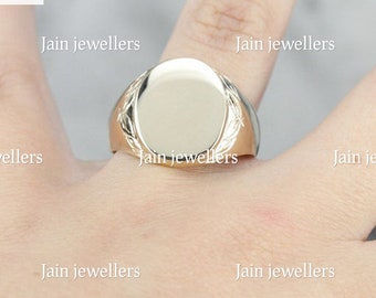 Handmade 14K White Gold Signet Ring: Etched Round Ring for Men