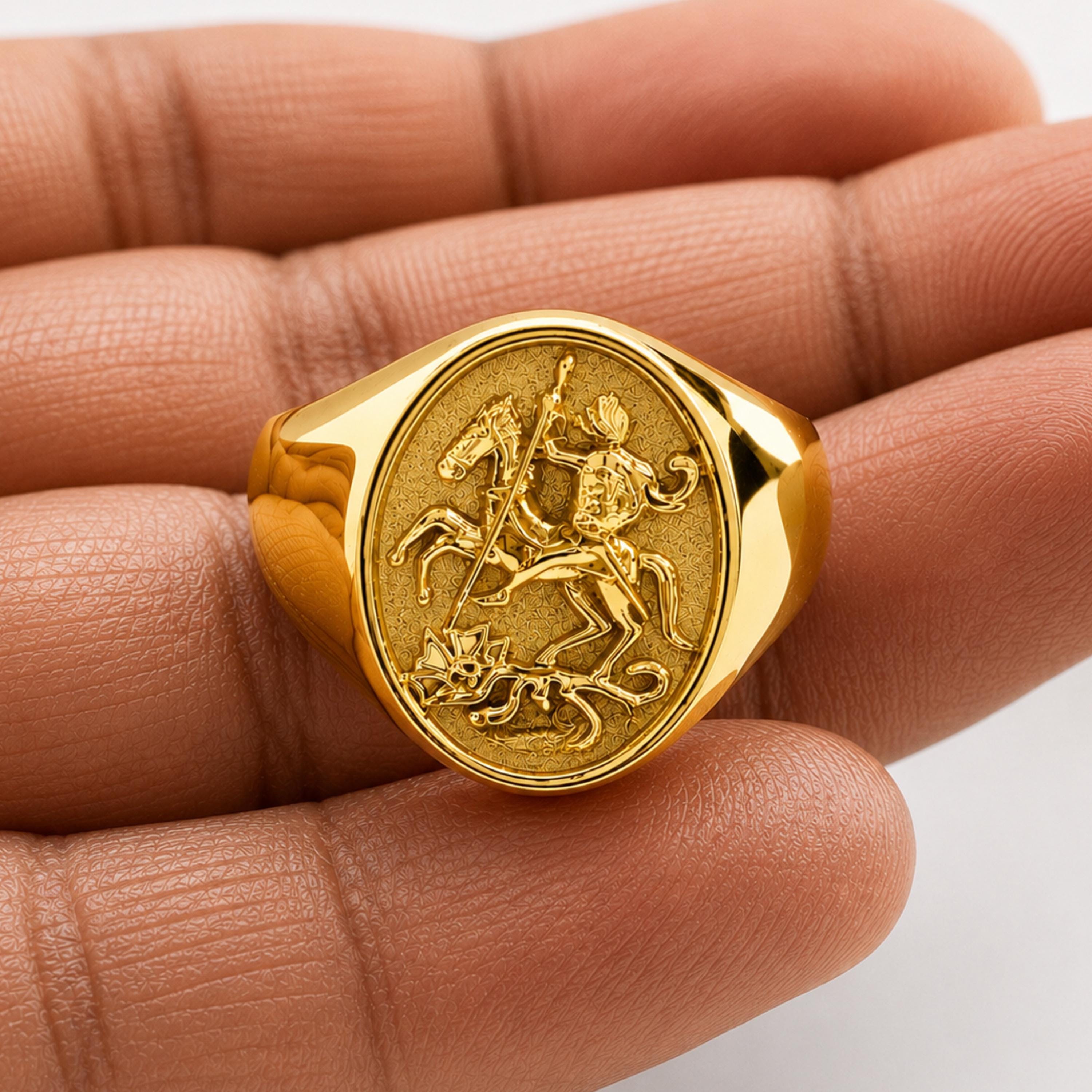 Sovereign Ring 22k - Etsy