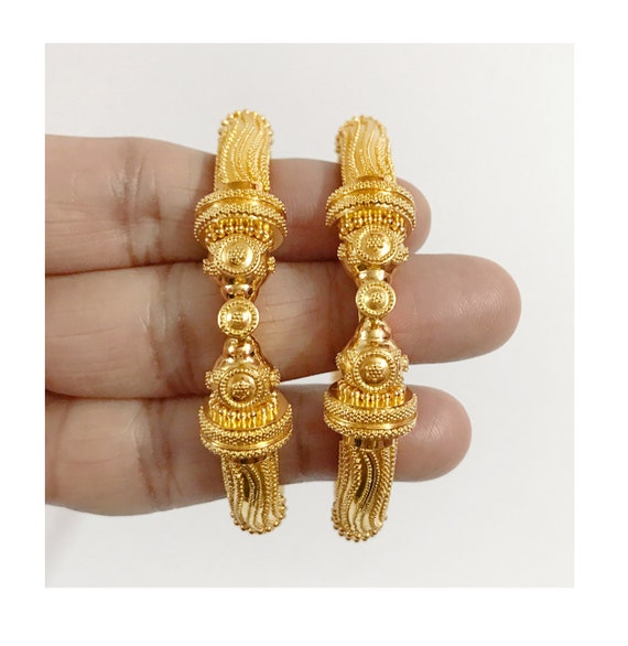 Hallmark gold hotsell kangan
