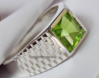 Peridot Sterling Silver Men's Ring: Art Deco Signet
