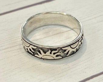 Personalized 6mm Sun Band Ring; Sunshine Band; Sun Design; Free Engraving