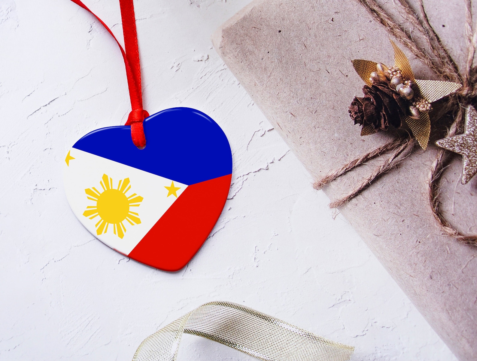 Philipines Heart Ornament Philippine Flag Ornament Rear View Etsy