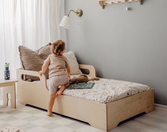 Montessori Children's Bed Frame - Children's floor bed - Vintage inspired floor bed - Floor bed for toddlers