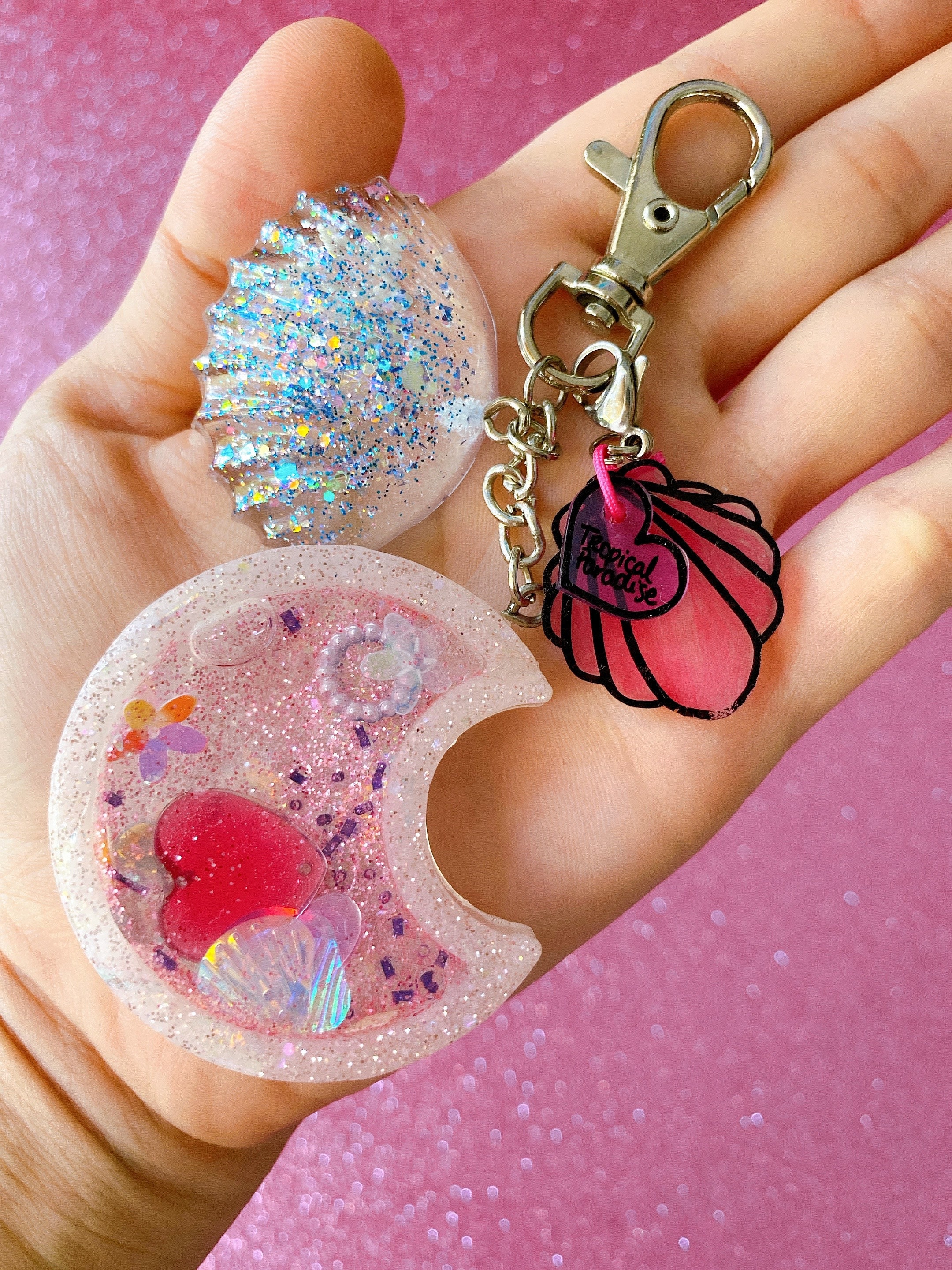 Shaker moon keychains llavero mood aesthetic kawaii Etsy
