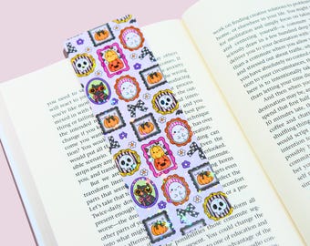 Spooky Halloween Frame Bookmark - Holographic - Ghost - Bookish Gift - Boo Basket Gifts - Coquette Halloween - Book Lover - Fall Bookmark