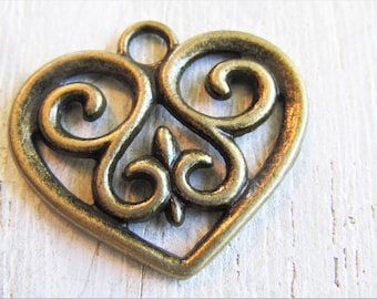 Antique Brass Filigree Heart Charm, Jewelry Making (Set of 4)