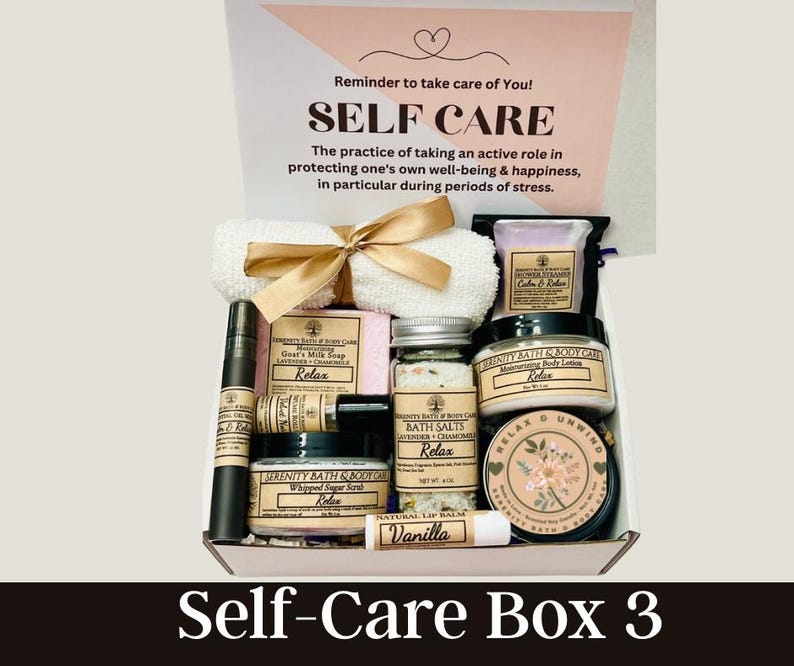 Self care spa gift box for women with bath and body relaxation set

Valentine’s Day self care gift box for her with candle soap and bath salts

Luxury relaxation gift set for women birthday and Mother’s Day gift

Spa care package for women thank you and sympathy gift box

Pamper gift box with soap scrub lotion and relaxation items