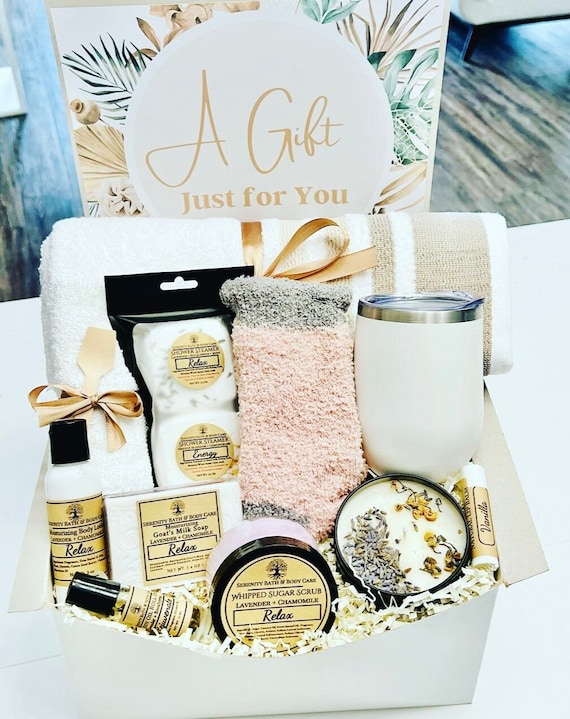 Throw blanket gift set deals