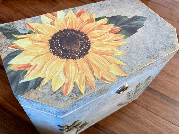 Vintage Hand Painted Sunflower Jewelry Box, Keeps… - image 1