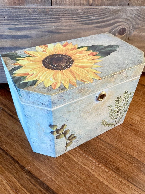Vintage Hand Painted Sunflower Jewelry Box, Keeps… - image 8