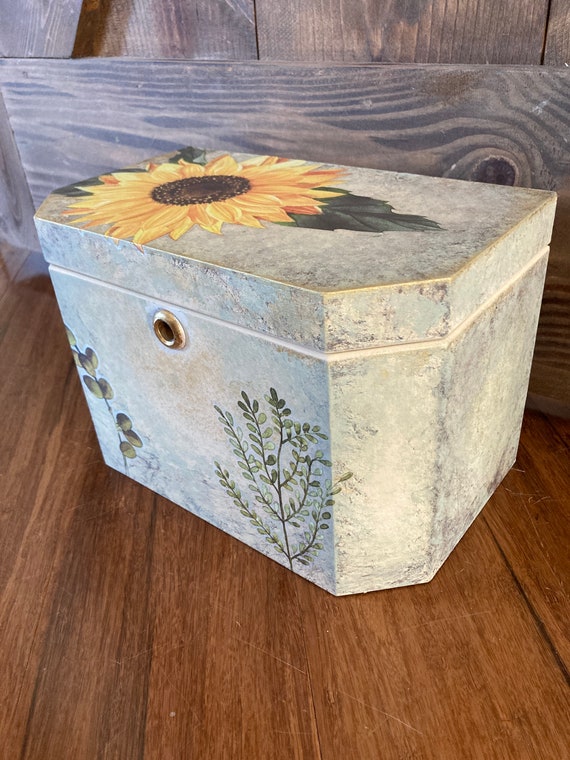 Vintage Hand Painted Sunflower Jewelry Box, Keeps… - image 3