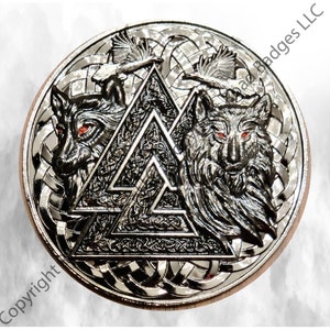 Valhalla Old Norse Wolves and Ravens - 3D Metal Nickel Badge