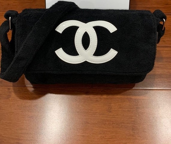 Vintage Chanel VIP Gift Messenger Crossbody Tote B