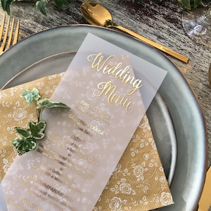 Menu de mariage de luxe en feuille d'or, décoration de table personnalisée. Imprimé sur du papier vélin, blanc ou noir. Feuille d'or, d'or rose ou d'argent