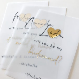 Você será minha proposta de madrinha, cartão personalizado em velino folheado a ouro com coração para madrinha de honra, florista ou qualquer outra função.