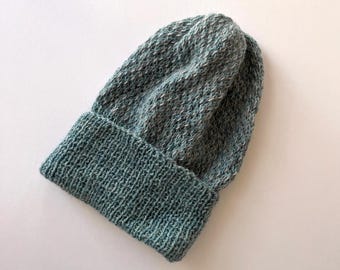 手編みのフェアアイルウールビーニー